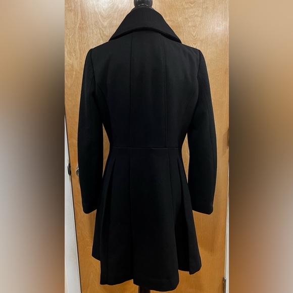 GUESS Jacket- Black- Medium - Picture 7 of 7